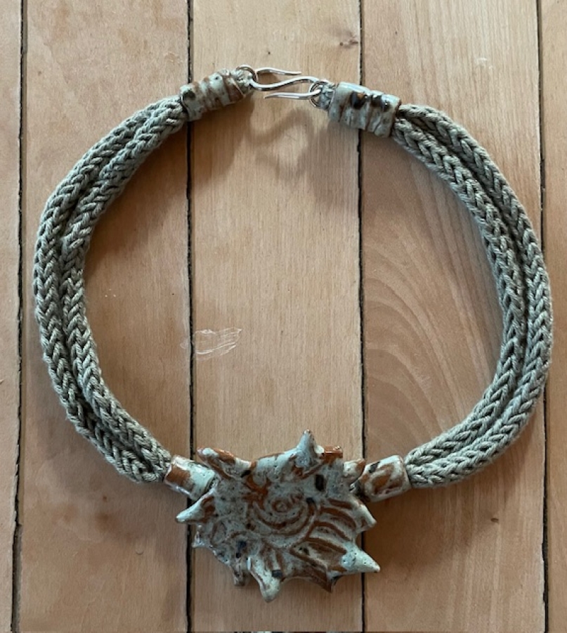 Keramikschmuck