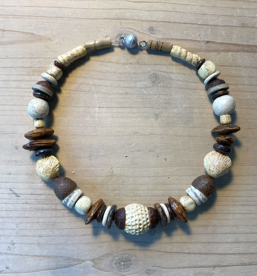 Keramikschmuck